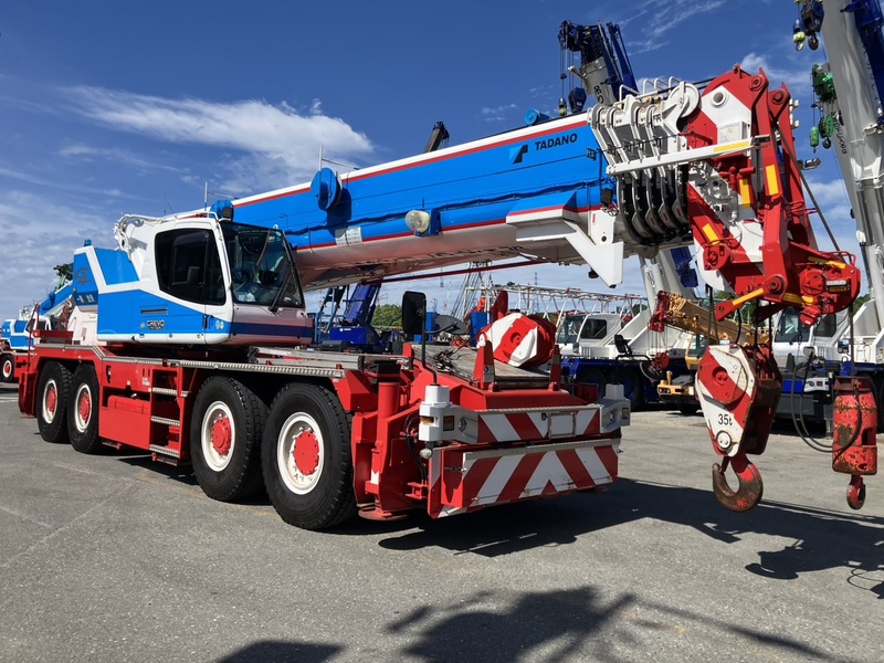 TADANO GR700N2